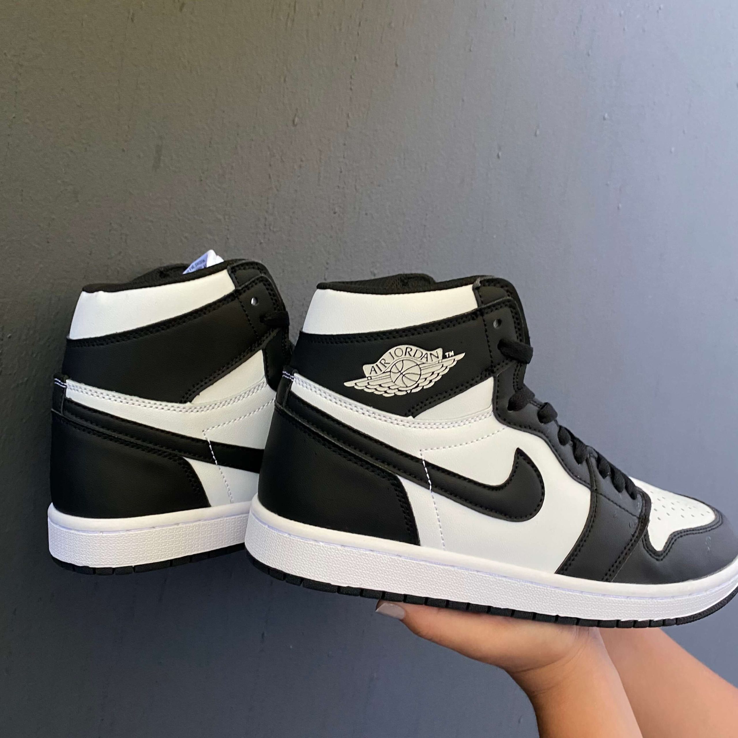 Nike Jordan Retro 1 Panda (4)