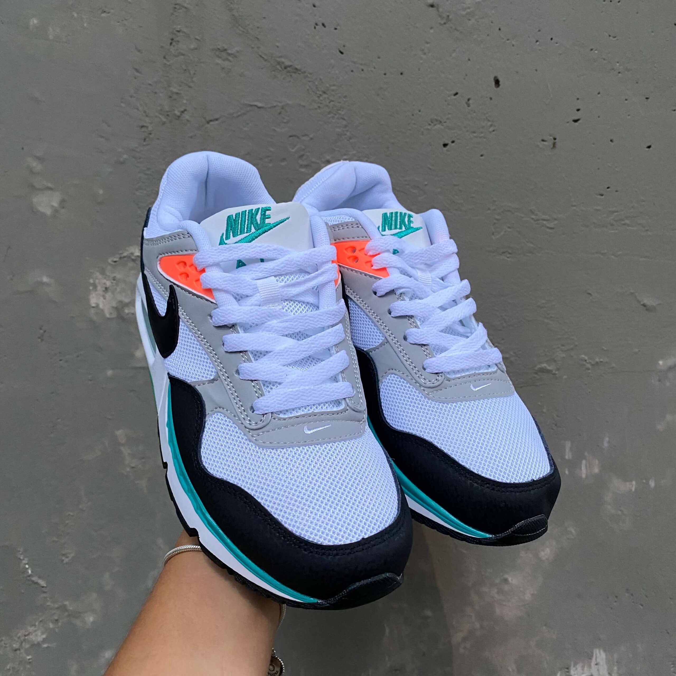 Air Max Correlate (4)