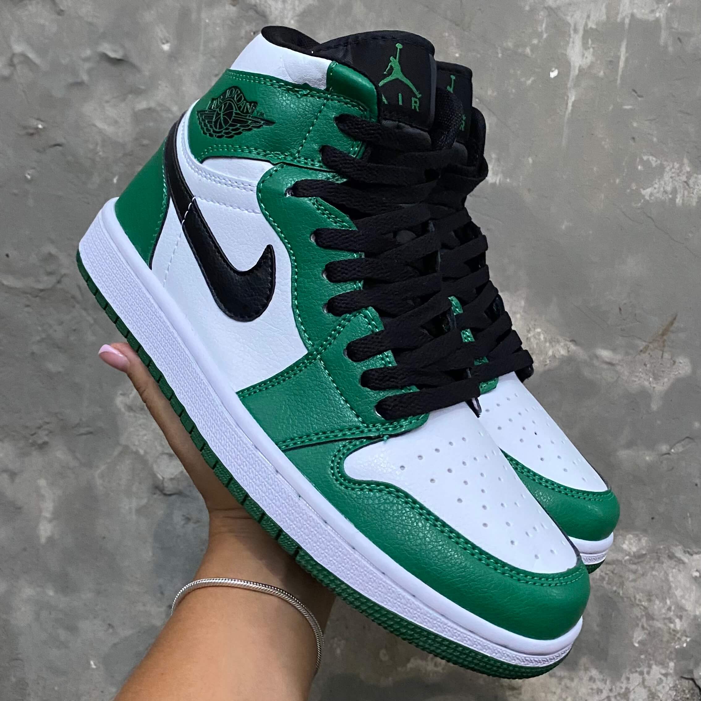 Jordan Retro 1 Verde (2)