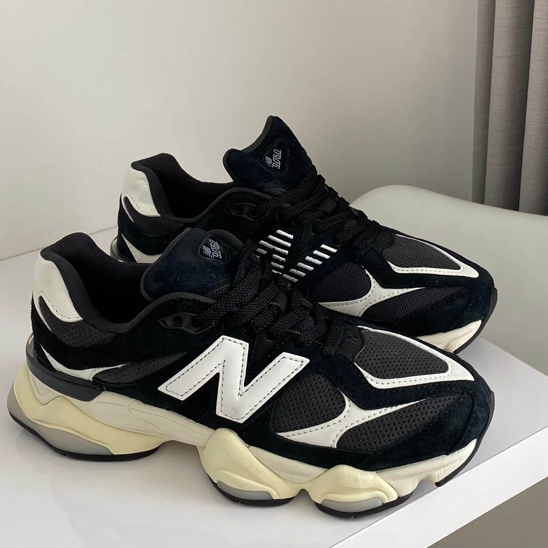 New Balance 9060 Negro mujer (6)