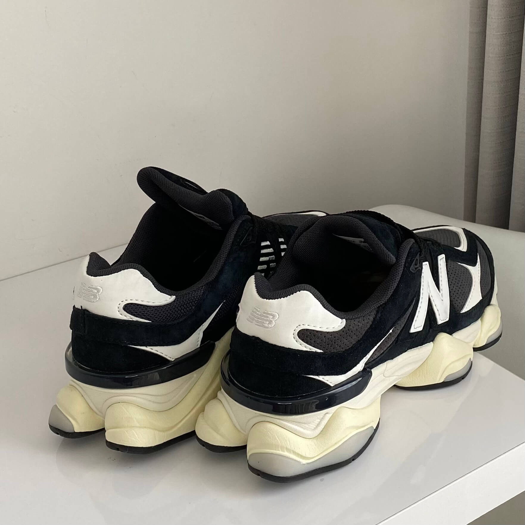 New Balance 9060 Negro mujer (7)