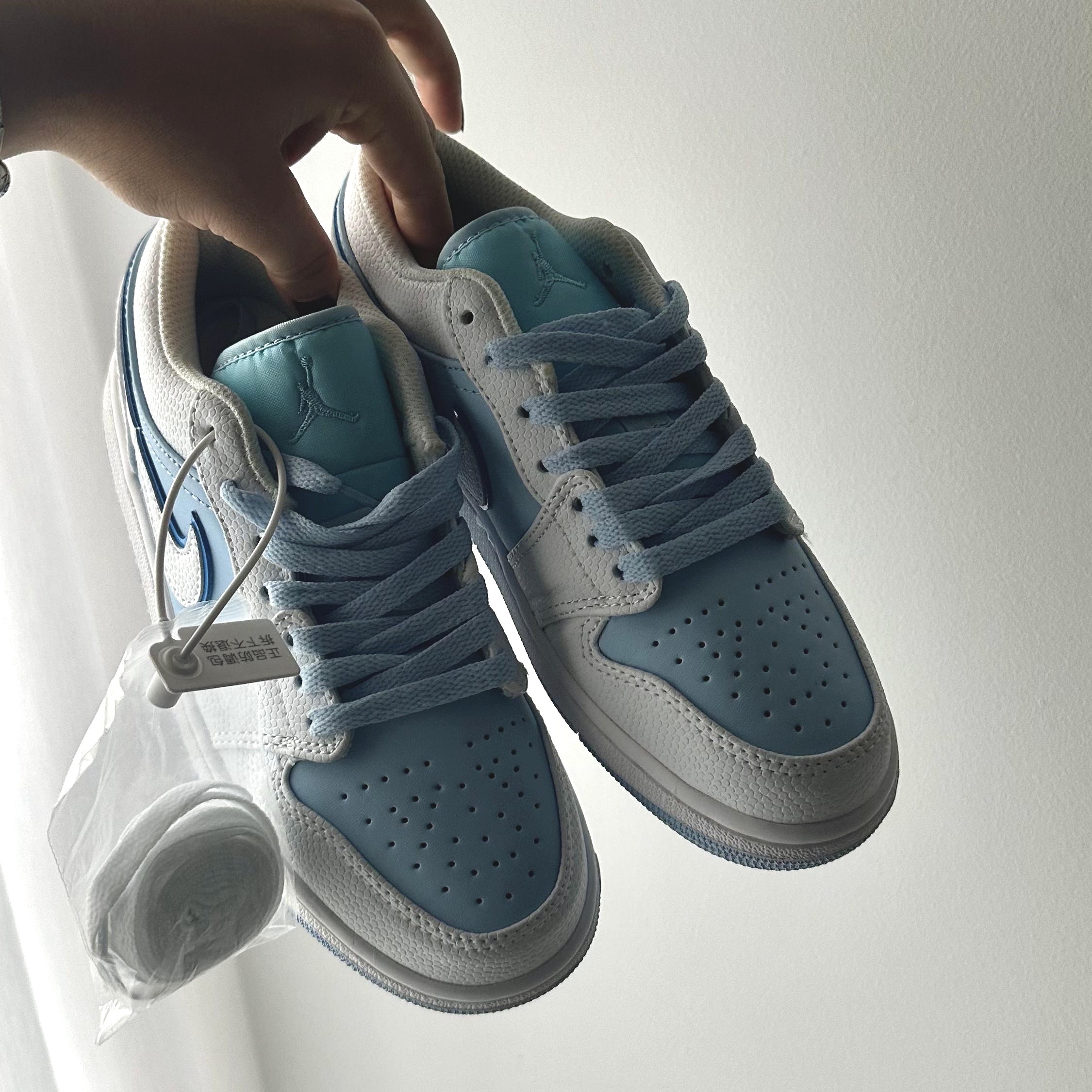 Jordam retro 1 low azul (4)