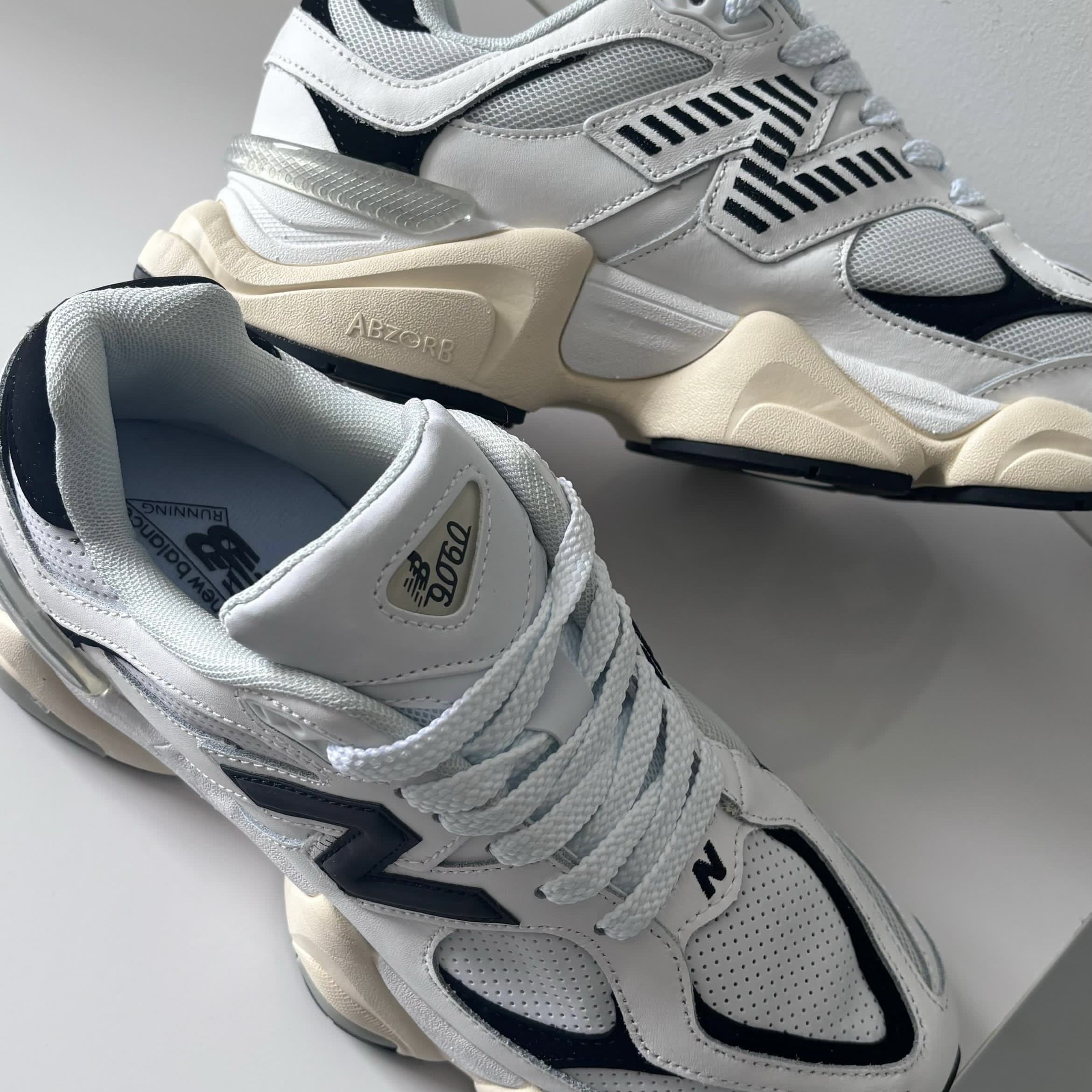 New balance 9060 blanco (1)