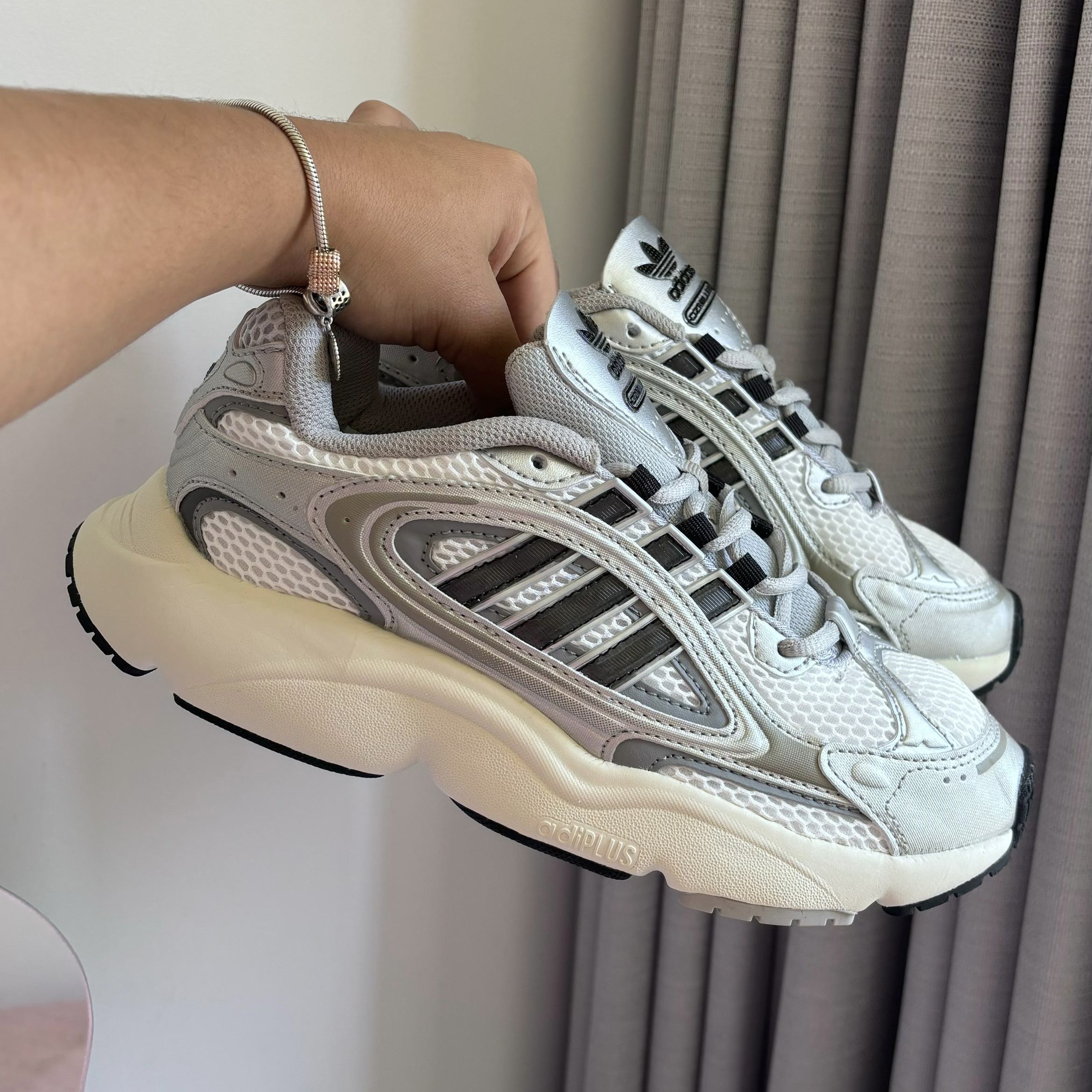 adidas ozmillen gris (2)